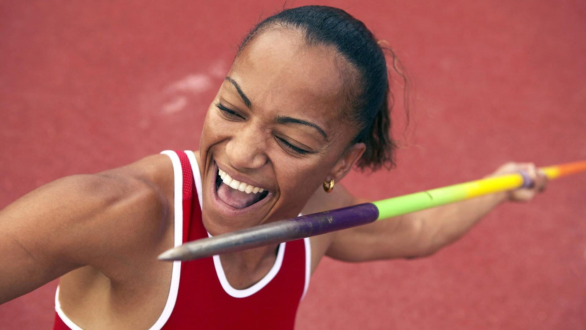 温网2024，阿尔卡拉斯卫冕成功，斯瓦泰克首夺草地大满贯