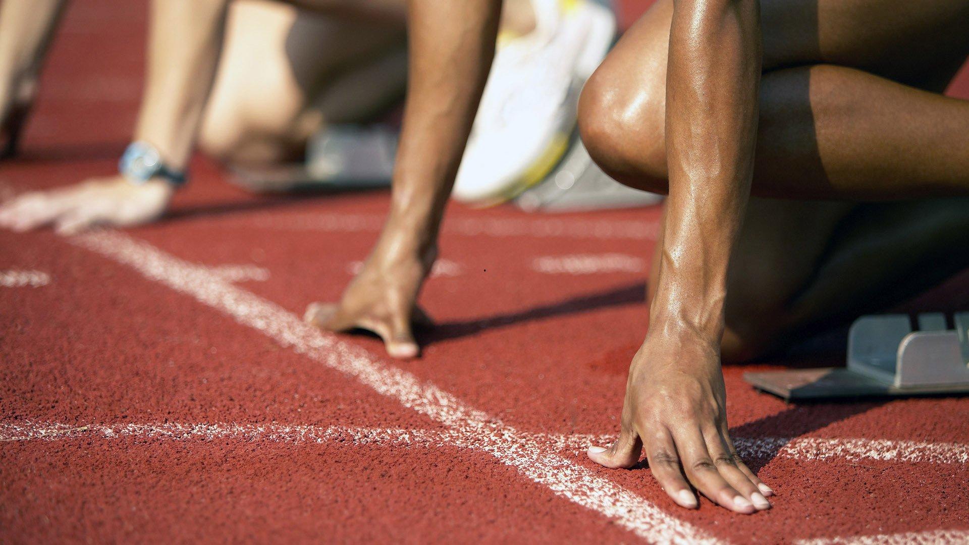 国际帆船赛圆满落幕 东道主队勇夺冠军