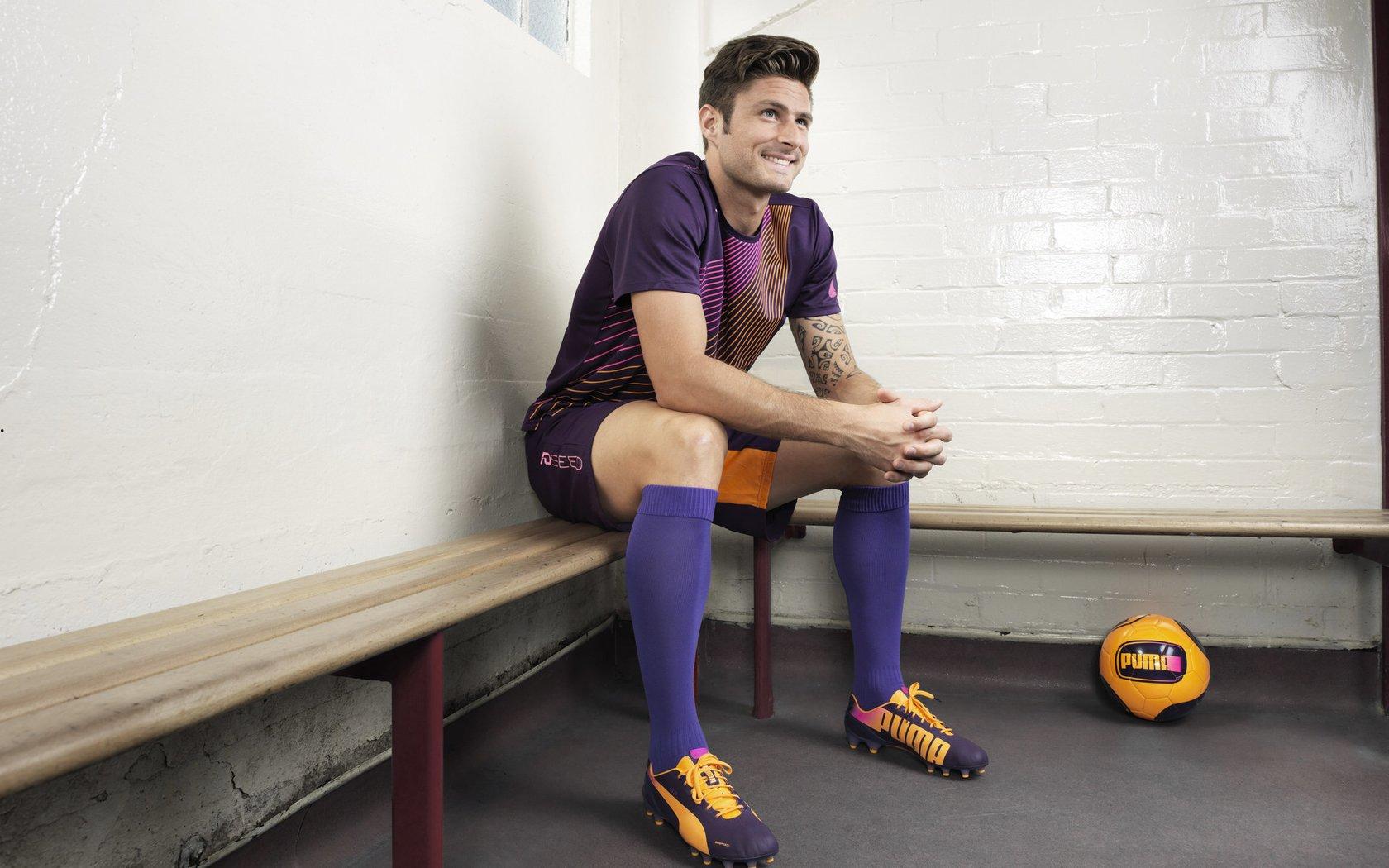 体育明星携手慈善机构 助力贫困地区青少年体育发展